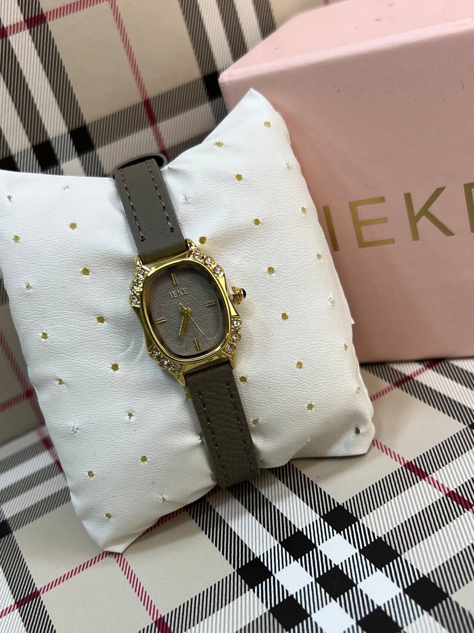 IEKE Elegance – Montre Femme avec Bracelet en Cuir Original